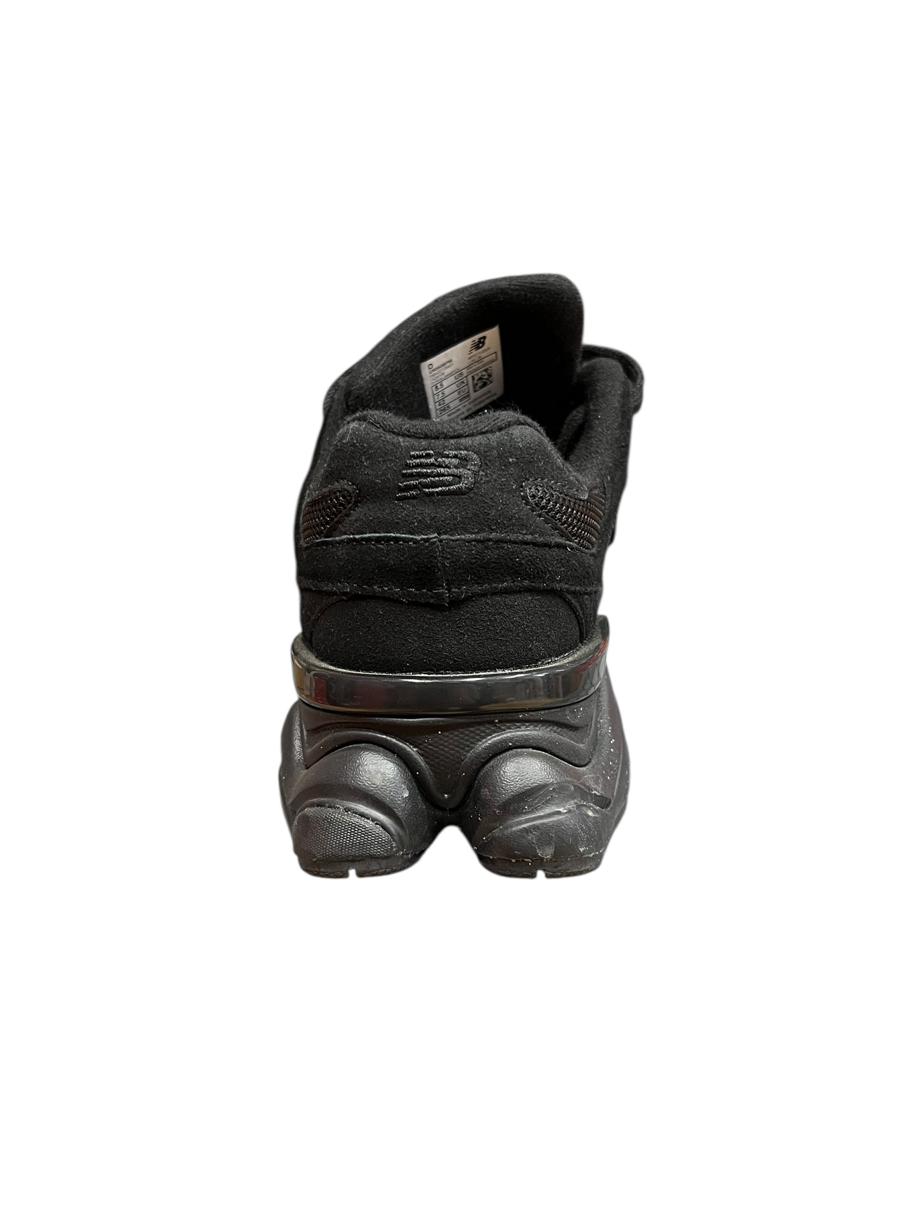 New Balance 9060 Triple Black