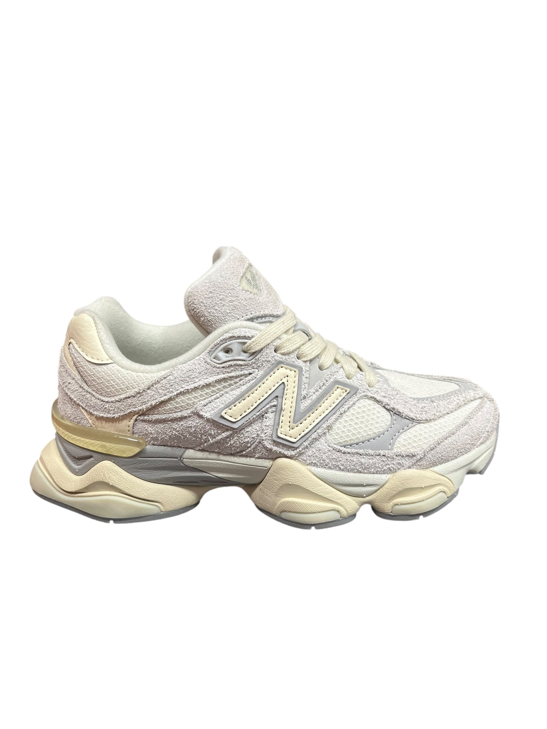 New Balance 9060 Quartz Grey