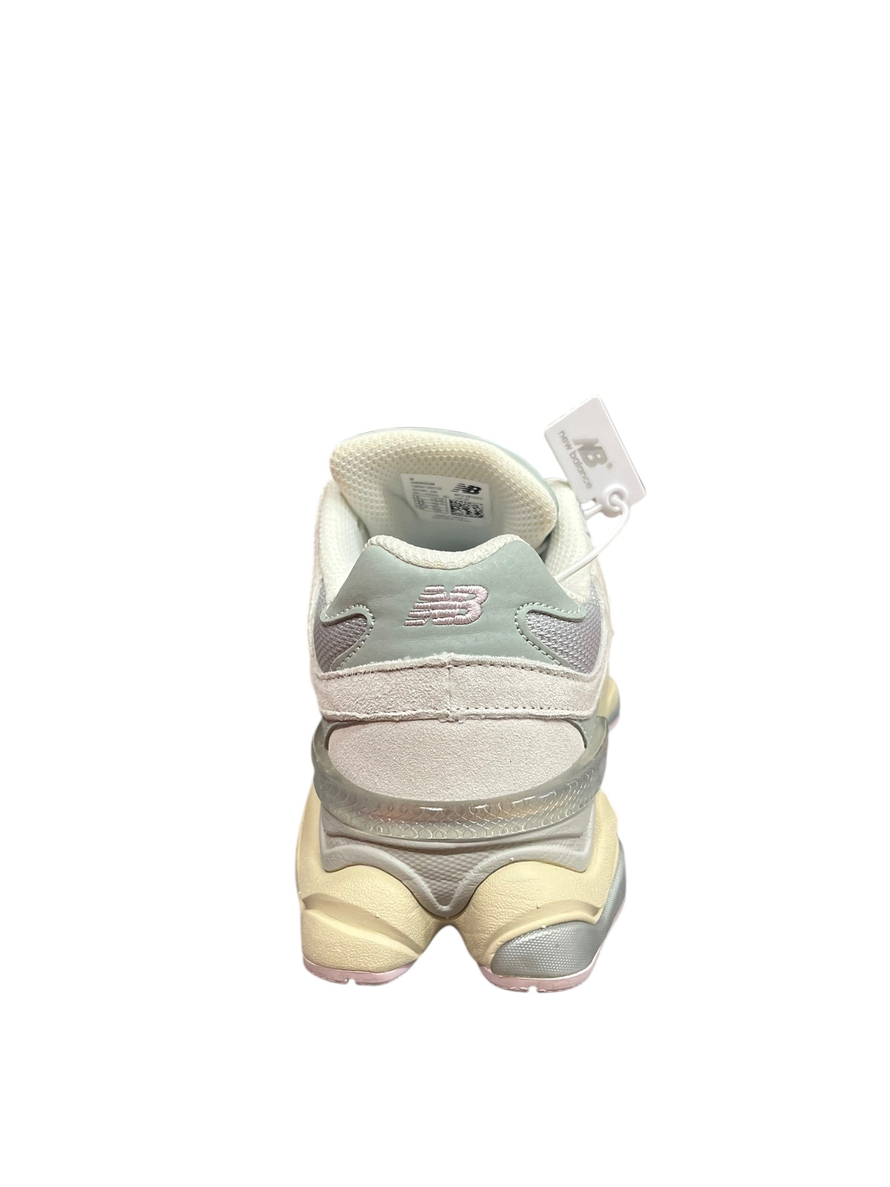 New Balance 9060 Grey Lilac